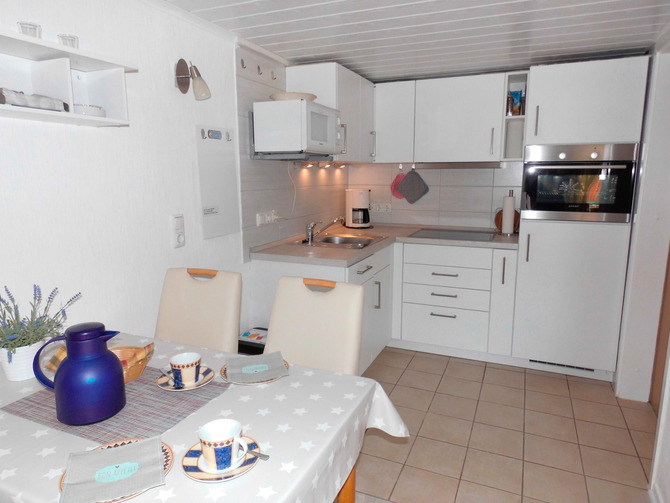 Ferienwohnung in Bliesdorf - Landhaus Loose - Essecke und K&uuml;che