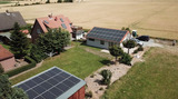 Ferienwohnung in Fehmarn OT Albertsdorf - Weber II - Grundst&uuml;ck mit dem Neubau und dem Haupthaus