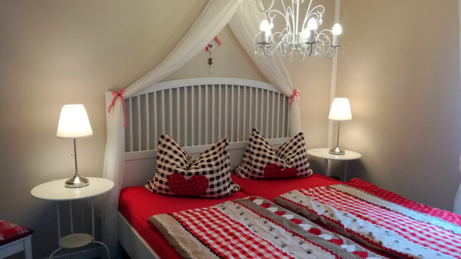 Ferienhaus in Putbus - M&auml;rchengarten H&auml;nsel und Gretel - M&auml;rchenhaft tr&auml;umen im Schlafzimmer