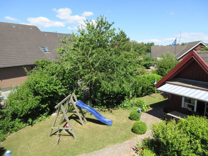 Ferienwohnung in Gro&szlig;enbrode - Bork - Gartenhaus, Schaukel, Rutsche