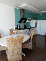 Ferienwohnung in Sierksdorf - Meerblick-Ferienwohnung - Haus A / App. 252 - Offene, voll ausgestattete K&uuml;che