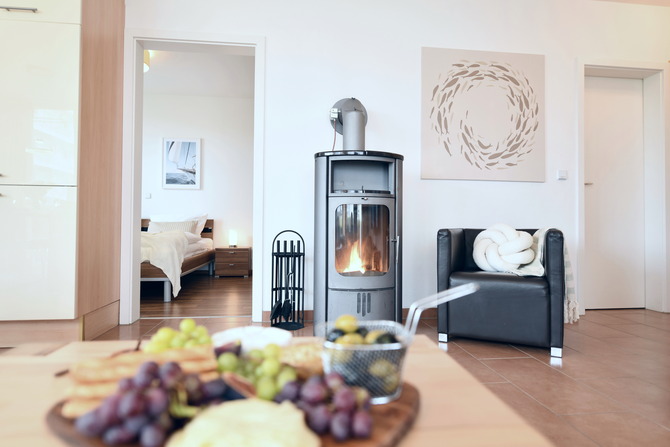 Ferienwohnung in Gro&szlig;enbrode - Windrose 2 - Kaminofen