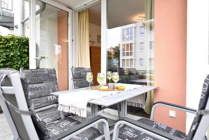 Ferienwohnung in Gro&szlig;enbrode - Seed&uuml;ne 1 - m&ouml;blierte Terrasse