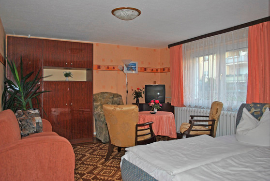 Ferienwohnung in K&uuml;hlungsborn - Schmorell - Bild 2