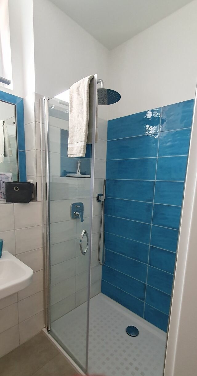 Doppelzimmer in Rostock - Twee Linden - G&auml;stehaus - Comfort DZ - Bild 6