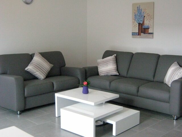 Ferienwohnung in Gr&ouml;mitz - Ferienwohnungen &Ouml;ker - Stadtvilla OG - Bild 2