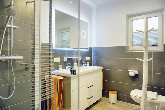 Ferienwohnung in Ostseeheilbad Zingst - Haus Seevogel - Suite Schwalbe - Bild 11