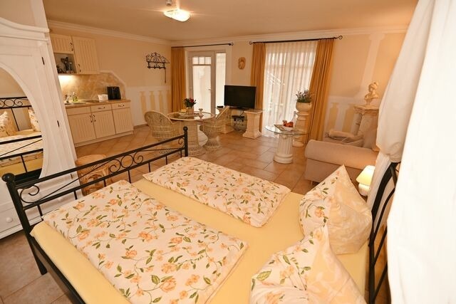 Ferienwohnung in Warnem&uuml;nde - Appartement Rhodos - Bild 11