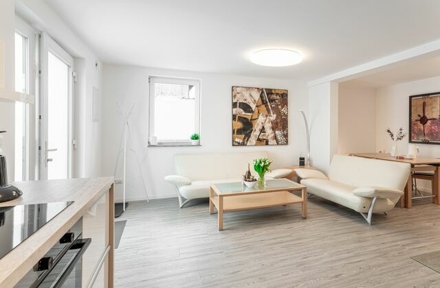 Ferienwohnung in Zinnowitz - Ostseebad Zinnowitz - Kernsanierte Ferienwohnung Gl&uuml;ck - Bild 4