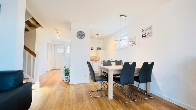 Ferienhaus in B&ouml;rgerende - Strandhaus Somerset - Essbereich