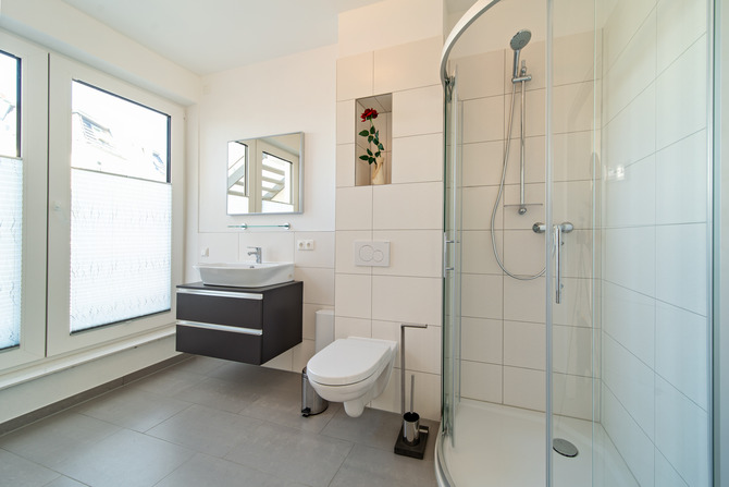 Ferienwohnung in B&ouml;rgerende - Appartement 2 - D&uuml;nenblick - Badezimmer