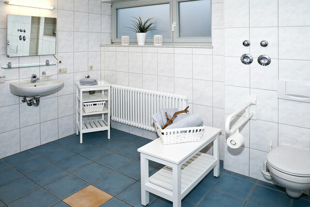 Ferienwohnung in K&uuml;hlungsborn - Ostseeblick, Hiddensee 8 - Bild 8