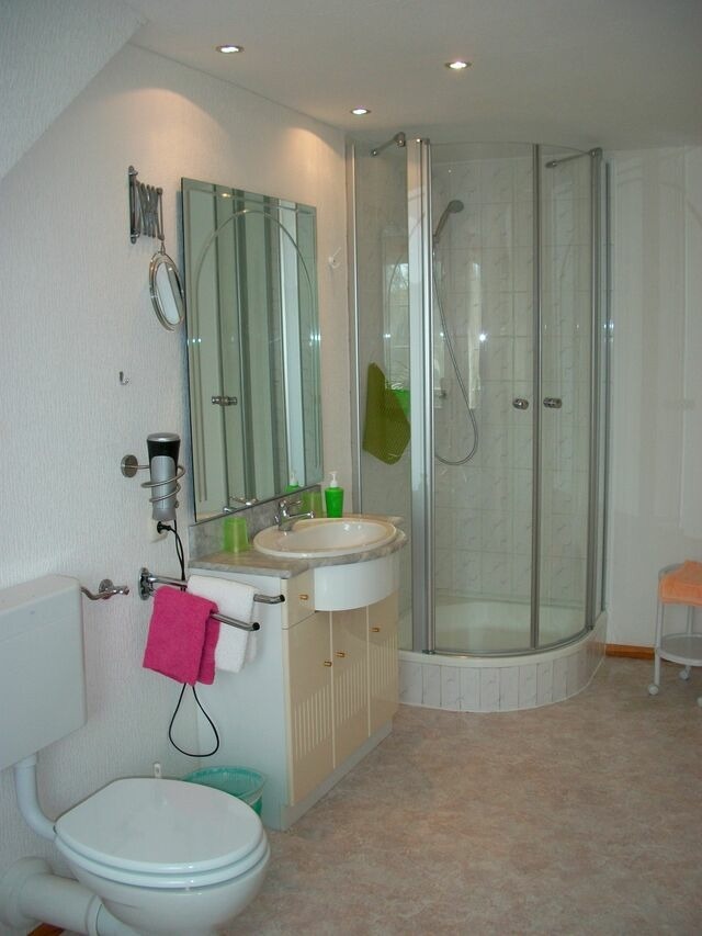 Doppelzimmer in Fehmarn OT Niendorf - Bauernhaus Kunz Zimmer 1 - Bild 11