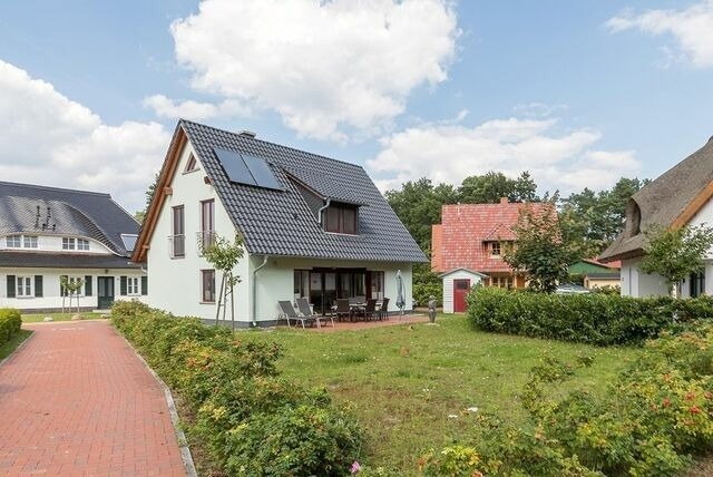 Ferienhaus in Glowe - Haus Leuchtturmblick - Bild 2