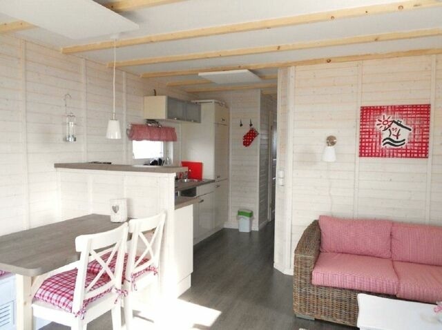 Ferienwohnung in Neustadt - Hausboot Lotta, Dachterrasse u. Kaminofen in Neustadt i.H. - Bild 4