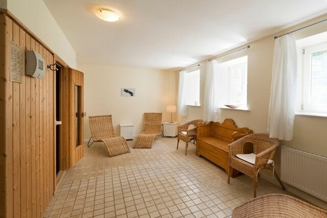 Ferienwohnung in Neuenkirchen (Rügen) - Ferienwohnung 1 direkt am Wasser im Gut Grubnow Rügen - Bild 9