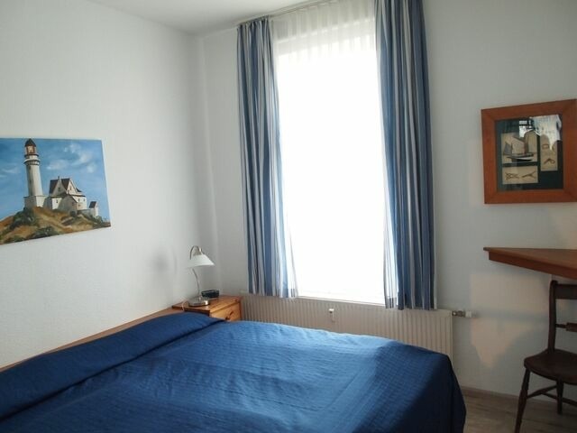 Ferienwohnung in K&uuml;hlungsborn - Parkblick - 01-09 - Bild 7